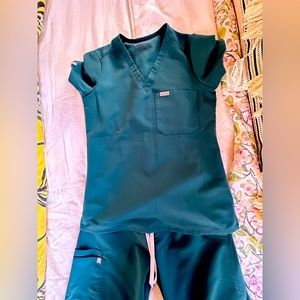 Figs Caribbean blue set